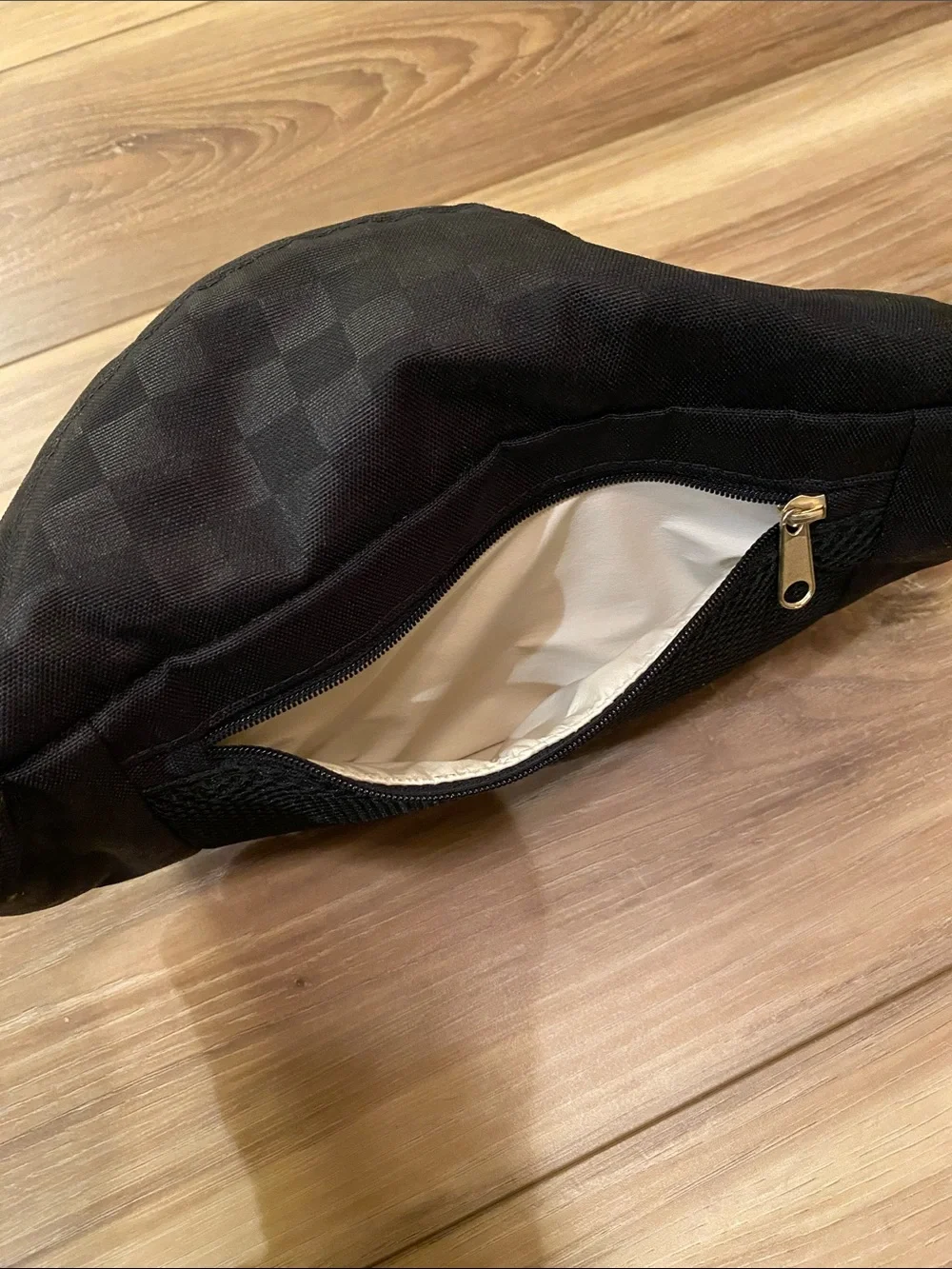 Canvelle Fanny Pack - Picture 4 of 6